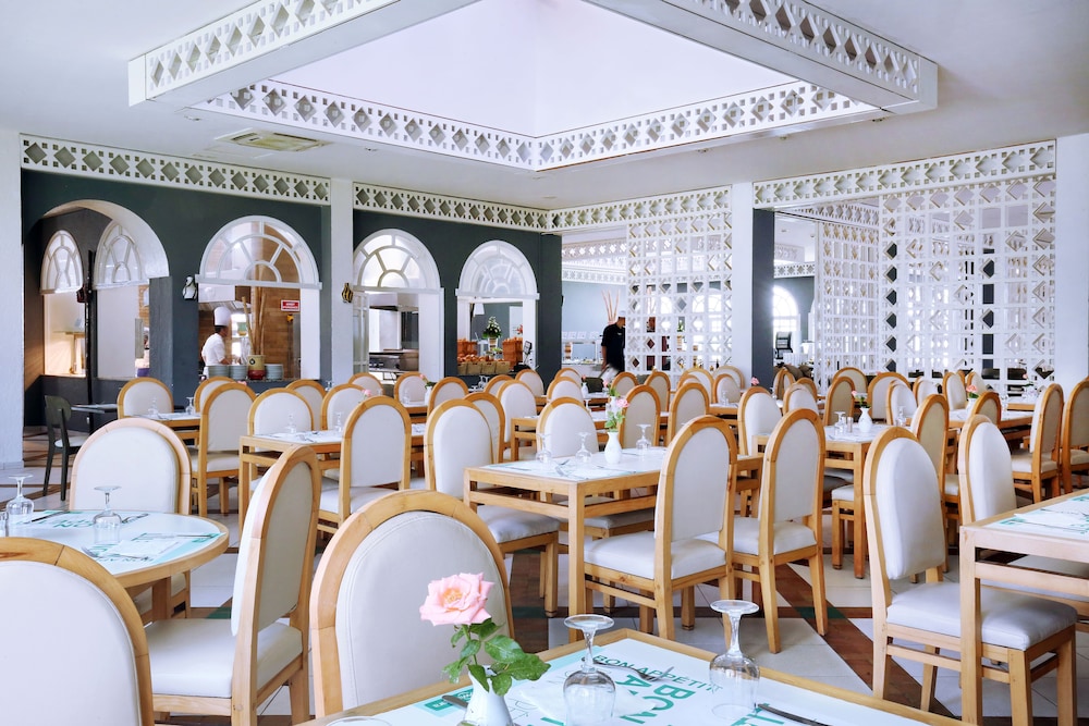Valeria Jardins D'Agadir Resort — Restaurant & bars in Agadir, Souss-Massa-Draa