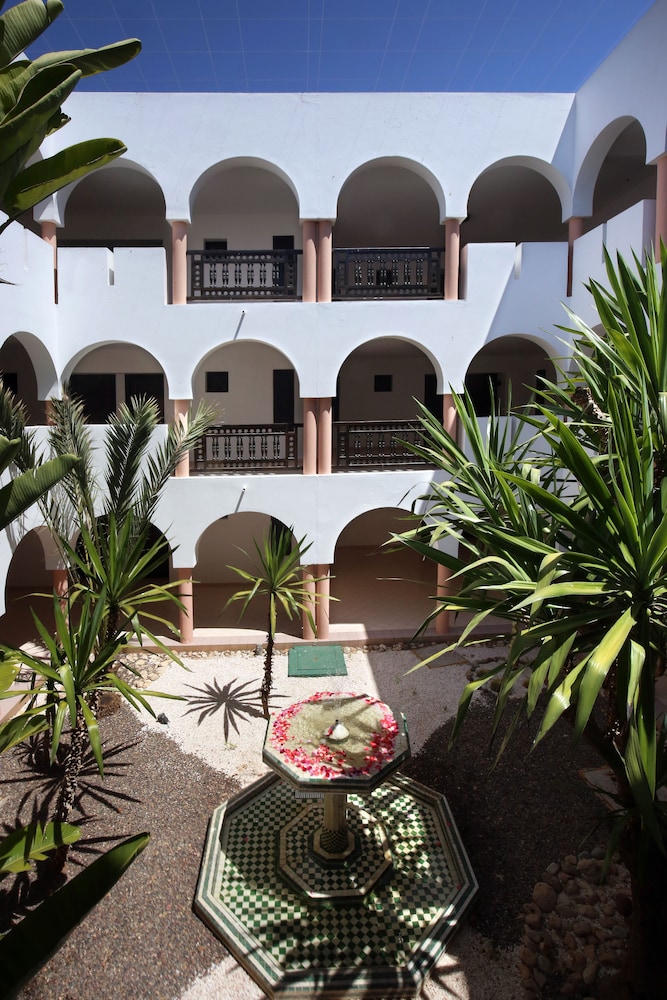 Valeria Jardins D'Agadir Resort — Hotel building in Agadir, Souss-Massa-Draa