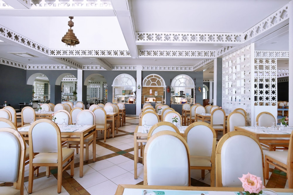 Valeria Jardins D'Agadir Resort — Restaurant & bars in Agadir, Souss-Massa-Draa