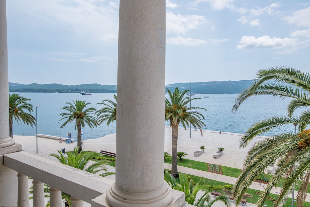Hotel Astoria Tivat - zdjęcie 5