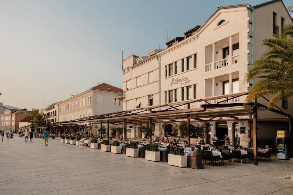 Hotel Astoria Tivat - zdjęcie 3
