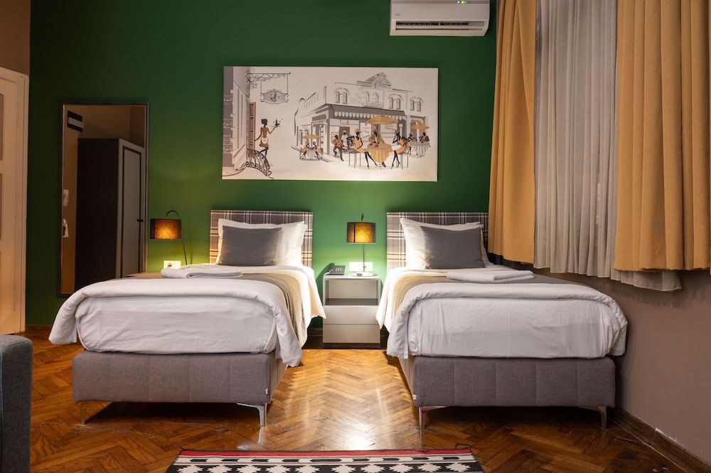 Skopje (5 dni) w Hotel London B&B z BER