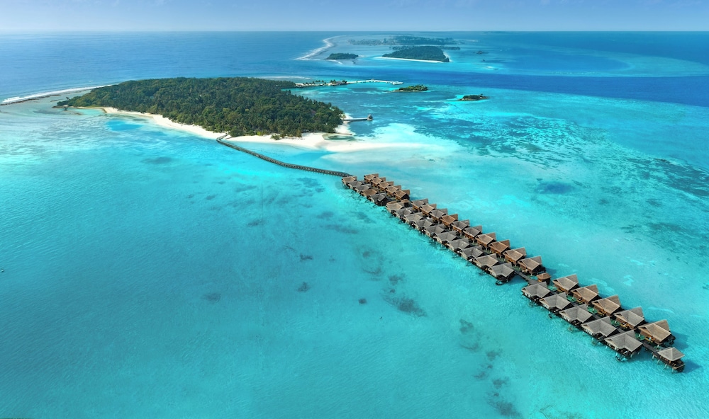 Adaaran Select Hudhuranfushi — Beach in Kaafu Atoll, Kaafu