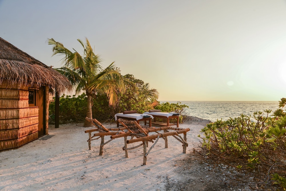 Adaaran Select Hudhuranfushi — Beach in Kaafu Atoll, Kaafu