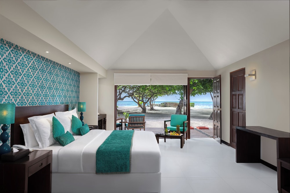 Adaaran Select Hudhuranfushi — Hotel rooms in Kaafu Atoll, Kaafu