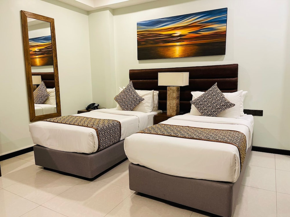 The Somerset Hotel — Hotel rooms in Male, Kaafu