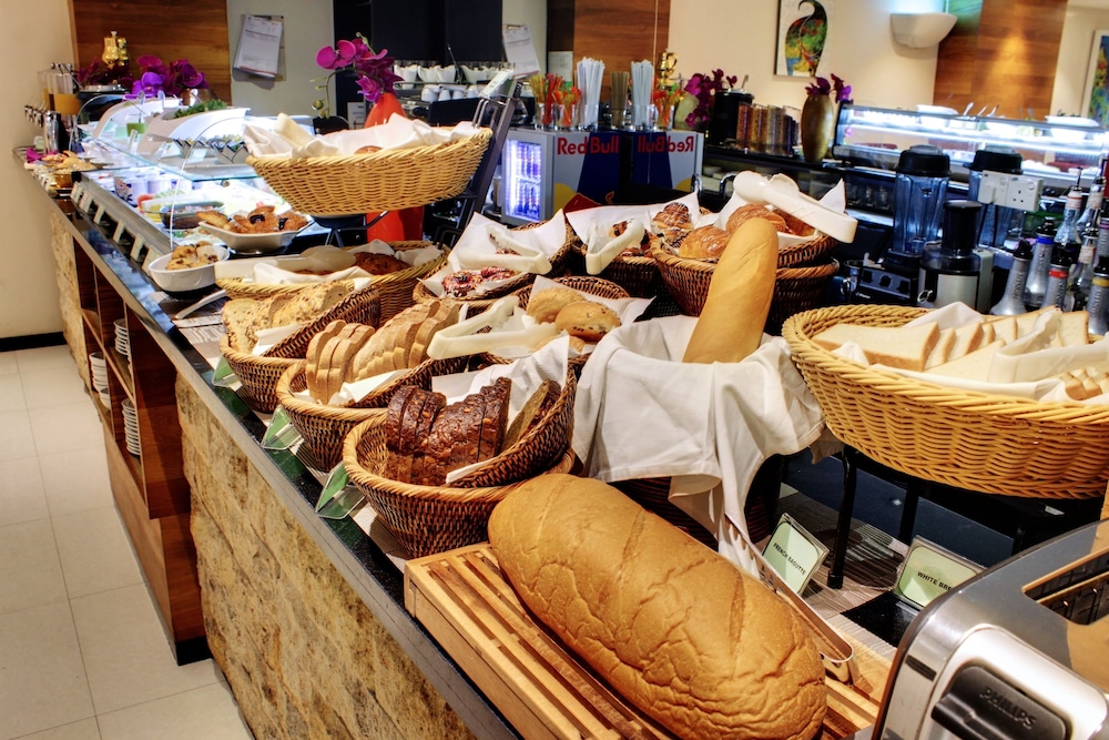 The Somerset Hotel — Restaurant & bars in Male, Kaafu