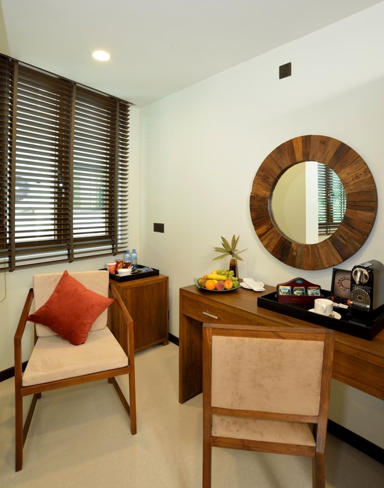 The Somerset Hotel — Hotel rooms in Male, Kaafu