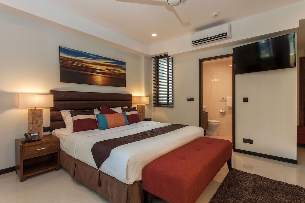 The Somerset Hotel — Hotel rooms in Male, Kaafu