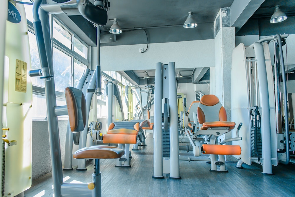 The Somerset Hotel — Sports & recreation in Male, Kaafu