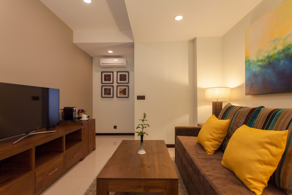 The Somerset Hotel — Hotel rooms in Male, Kaafu
