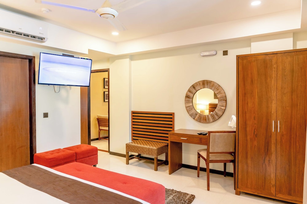 The Somerset Hotel — Hotel rooms in Male, Kaafu