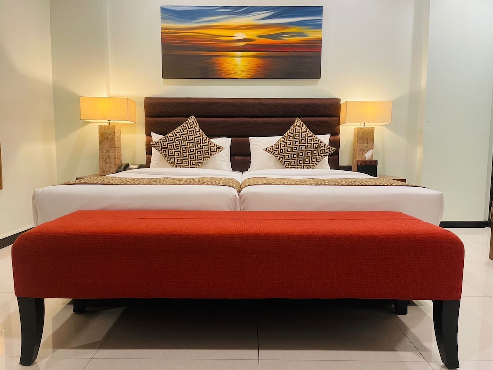 The Somerset Hotel — Hotel rooms in Male, Kaafu