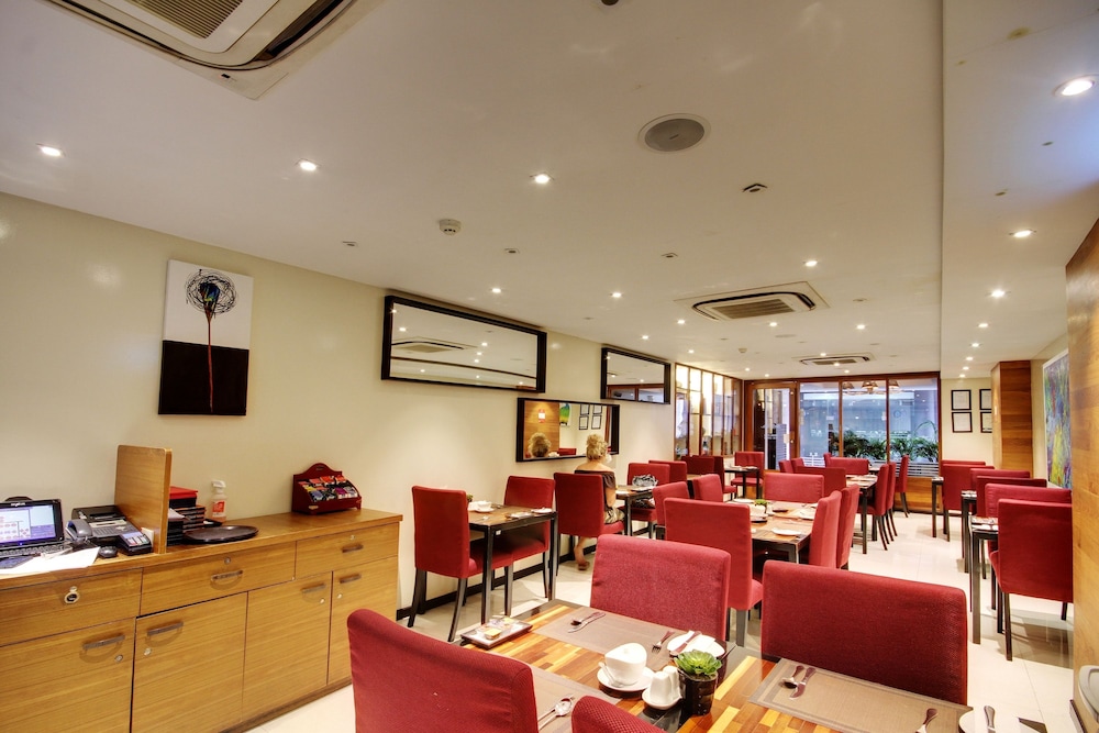 The Somerset Hotel — Restaurant & bars in Male, Kaafu