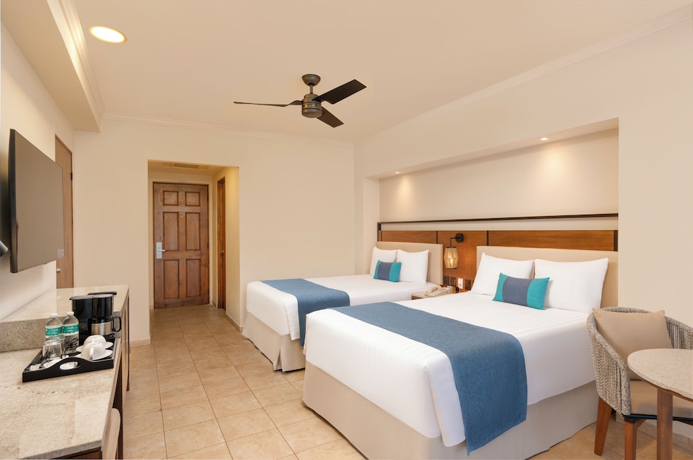 GR Solaris Cancun & Spa - All Inclusive — Hotel rooms in Cancun, Quintana Roo