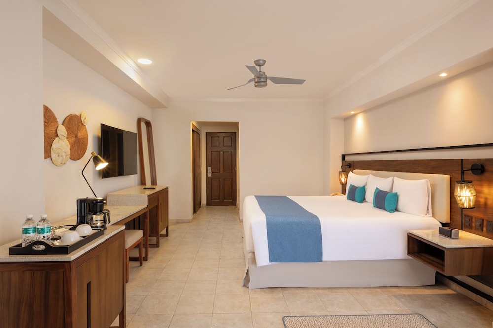 GR Solaris Cancun & Spa - All Inclusive — Hotel rooms in Cancun, Quintana Roo