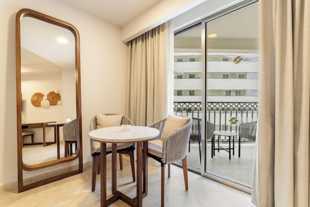 GR Solaris Cancun & Spa - All Inclusive — Hotel rooms in Cancun, Quintana Roo