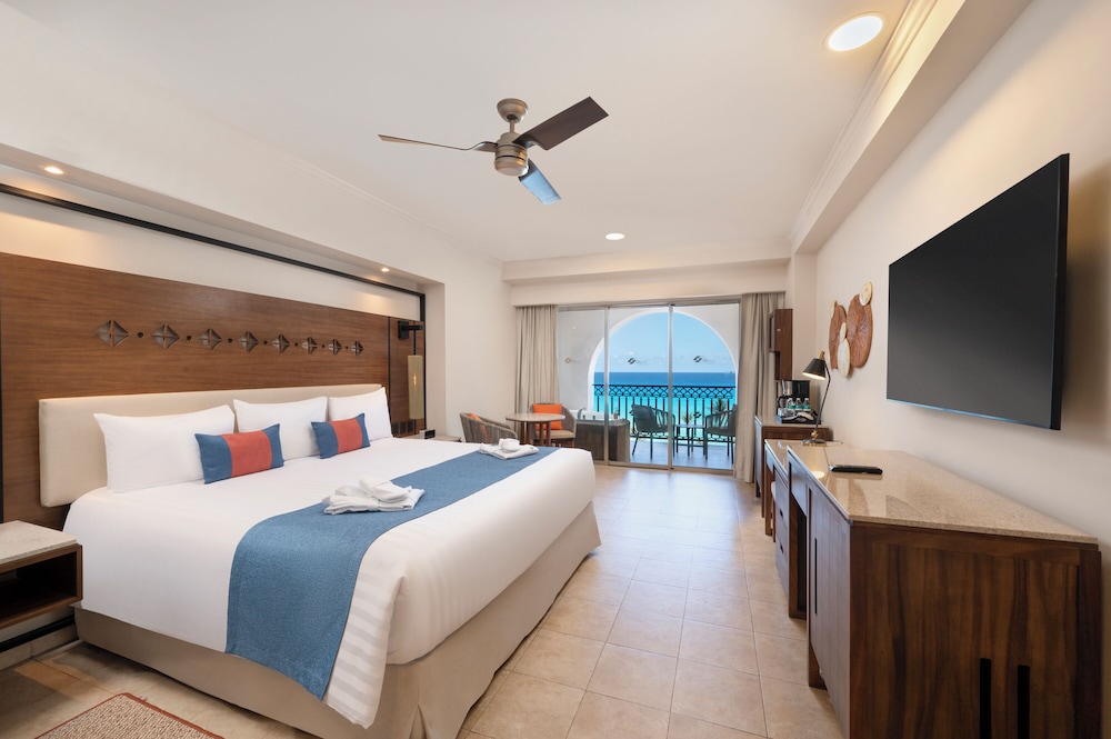 GR Solaris Cancun & Spa - All Inclusive — Hotel rooms in Cancun, Quintana Roo