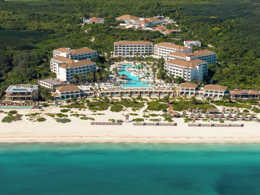 Secrets Playa Mujeres Golf & Spa Resort - Adults Only - All Inclusive — Main photo in Playa Mujeres, Quintana Roo