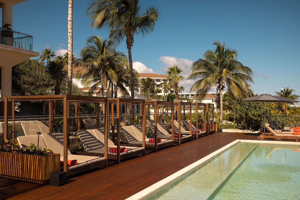 Secrets Playa Mujeres Golf & Spa Resort - Adults Only - All Inclusive — Swimming pool in Playa Mujeres, Quintana Roo