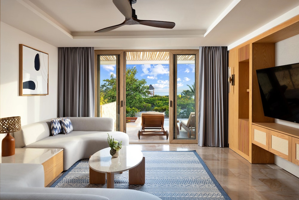 Secrets Playa Mujeres Golf & Spa Resort - Adults Only - All Inclusive — Hotel rooms in Playa Mujeres, Quintana Roo