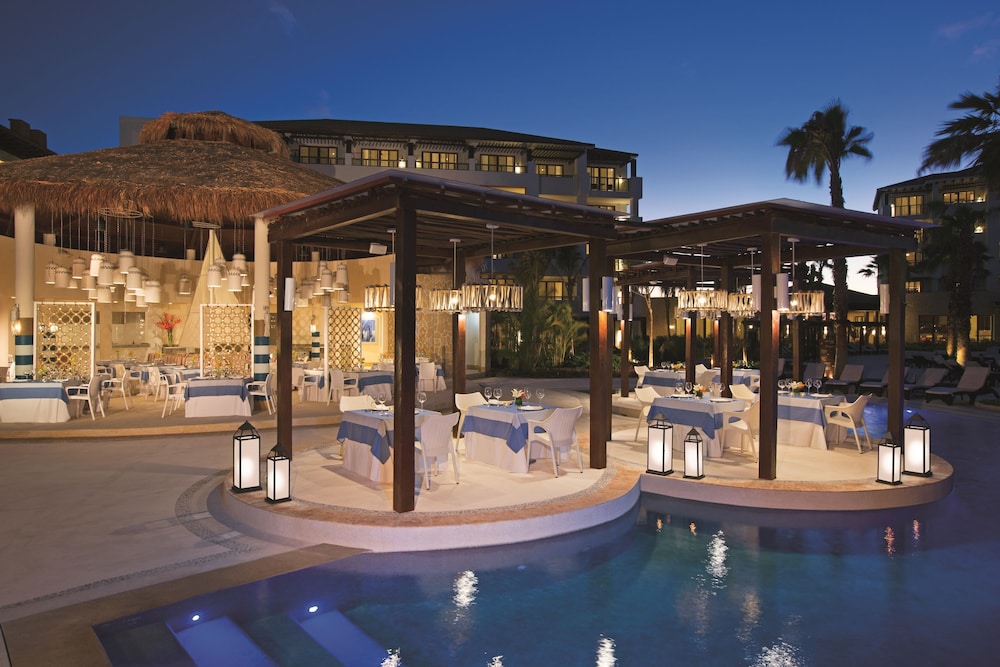 Secrets Playa Mujeres Golf & Spa Resort - Adults Only - All Inclusive — Restaurant & bars in Playa Mujeres, Quintana Roo