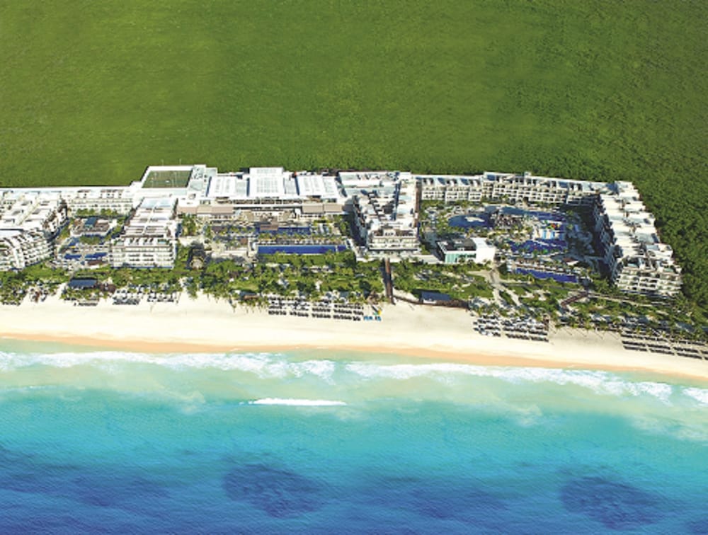 Royalton Riviera Cancun, An Autograph Collection All-Inclusive Resort & Casino - Newly Renovated — View in Puerto Morelos, Quintana Roo