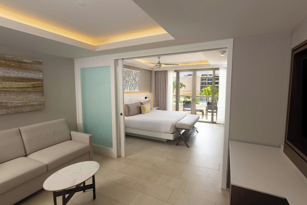 Royalton Riviera Cancun, An Autograph Collection All-Inclusive Resort & Casino - Newly Renovated — Rooms in Puerto Morelos, Quintana Roo