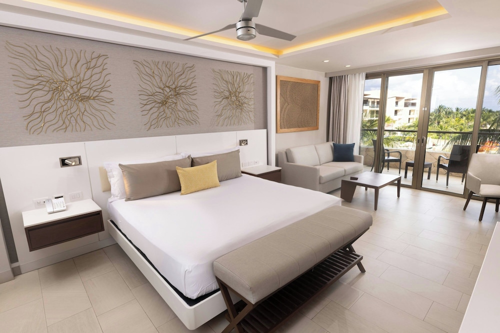 Royalton Riviera Cancun, An Autograph Collection All-Inclusive Resort & Casino - Newly Renovated — Rooms in Puerto Morelos, Quintana Roo