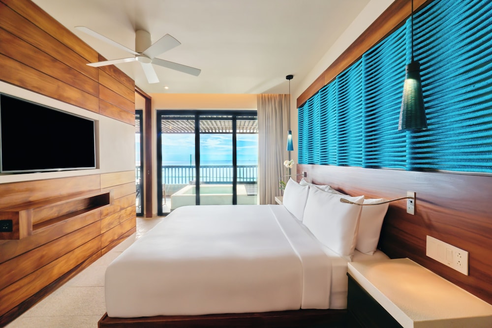 Devossion By Live Aqua Playa del Carmen All Inclusive - Adults Only — Hotel rooms in Playa del Carmen, Quintana Roo