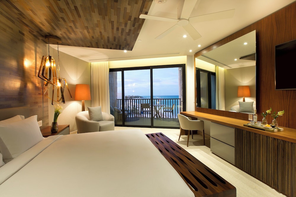 Devossion By Live Aqua Playa del Carmen All Inclusive - Adults Only — Hotel rooms in Playa del Carmen, Quintana Roo