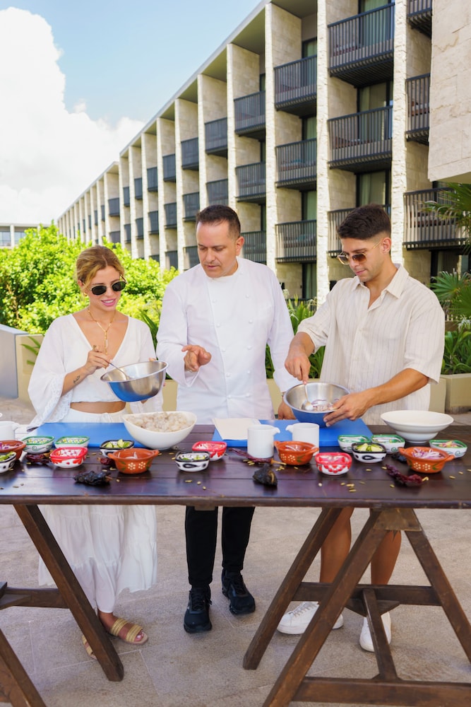 Devossion By Live Aqua Playa del Carmen All Inclusive - Adults Only — Restaurant & bars in Playa del Carmen, Quintana Roo