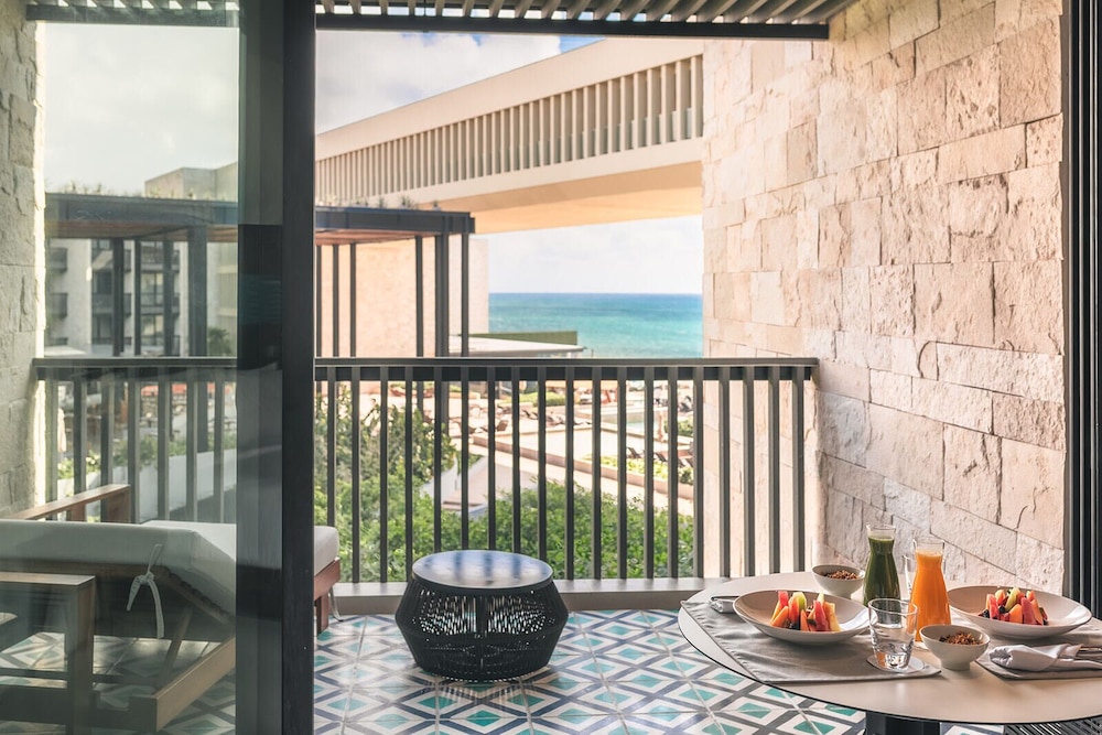 Devossion By Live Aqua Playa del Carmen All Inclusive - Adults Only — Hotel rooms in Playa del Carmen, Quintana Roo