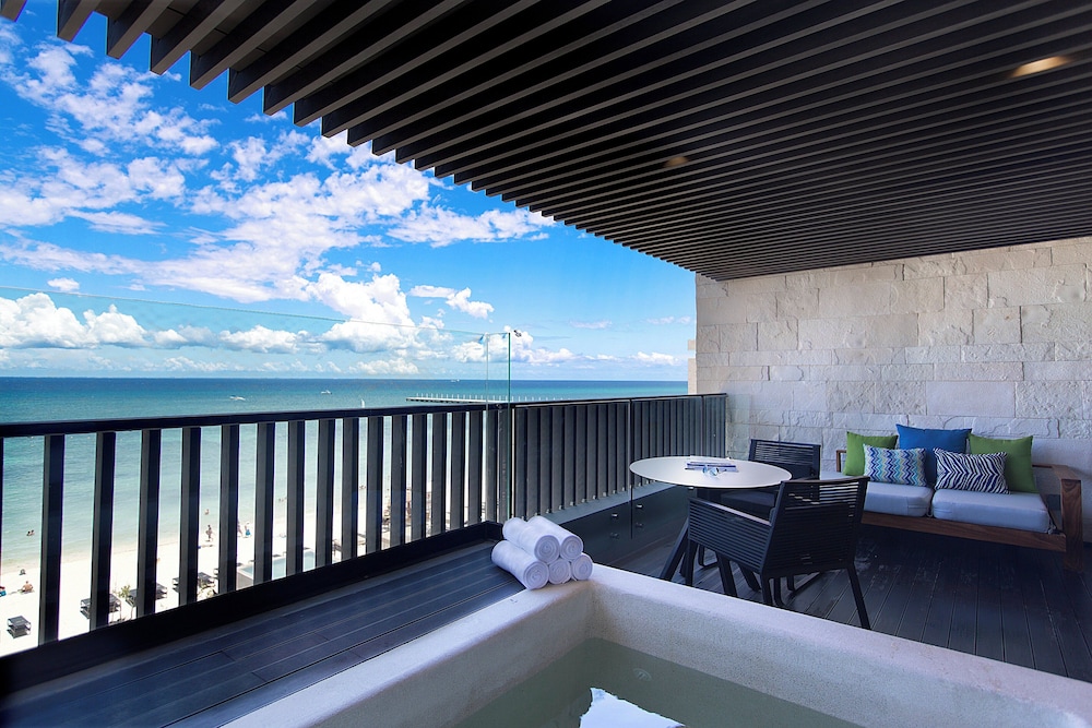 Devossion By Live Aqua Playa del Carmen All Inclusive - Adults Only — Hotel rooms in Playa del Carmen, Quintana Roo