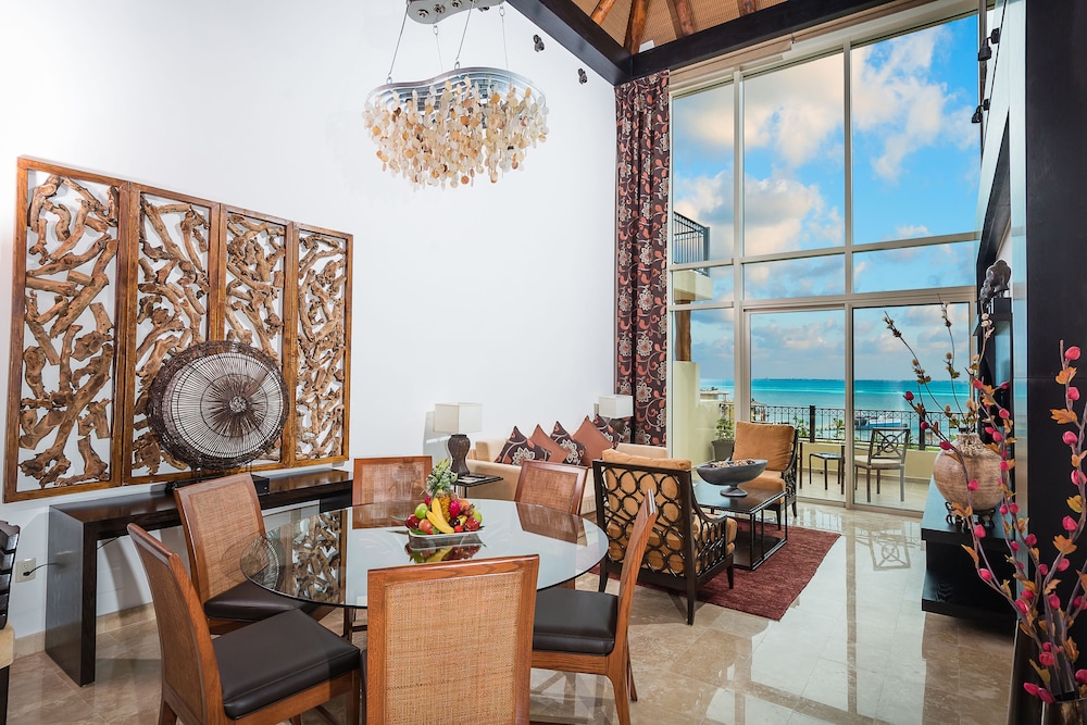 Villa del Palmar Cancun All Inclusive Beach Resort & Spa — Hotel rooms in Playa Mujeres, Quintana Roo