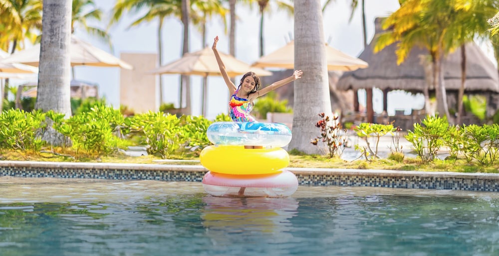 Villa del Palmar Cancun All Inclusive Beach Resort & Spa — Attractions for children in Playa Mujeres, Quintana Roo