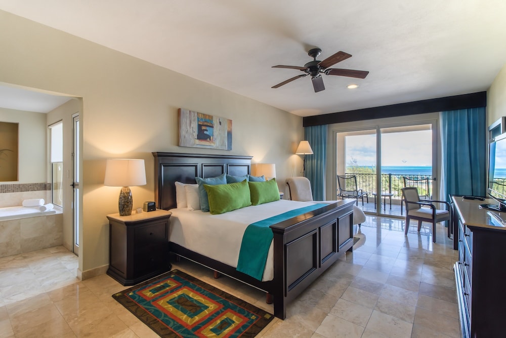 Villa del Palmar Cancun All Inclusive Beach Resort & Spa — Hotel rooms in Playa Mujeres, Quintana Roo