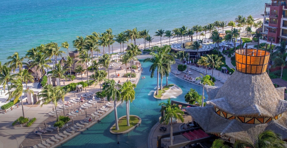 Villa del Palmar Cancun All Inclusive Beach Resort & Spa — Swimming pool in Playa Mujeres, Quintana Roo