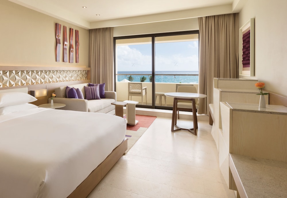 Hyatt Ziva Cancun All Inclusive — Rooms in Cancun, Quintana Roo