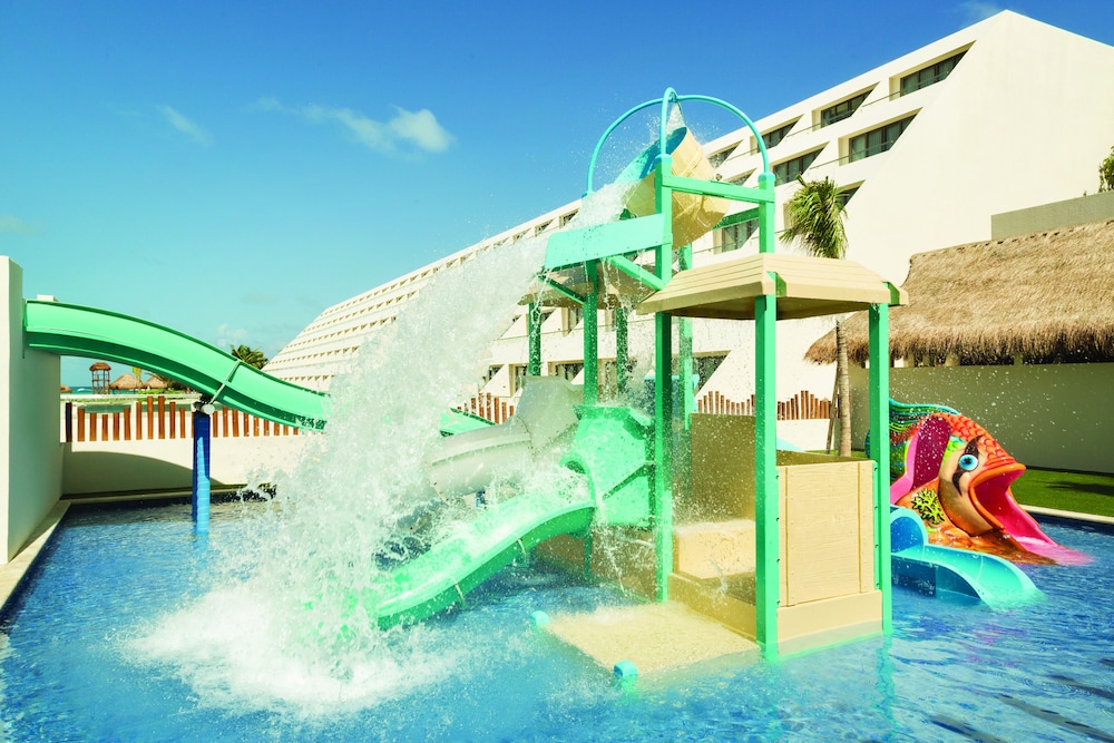 Hyatt Ziva Cancun All Inclusive — Facilities in Cancun, Quintana Roo