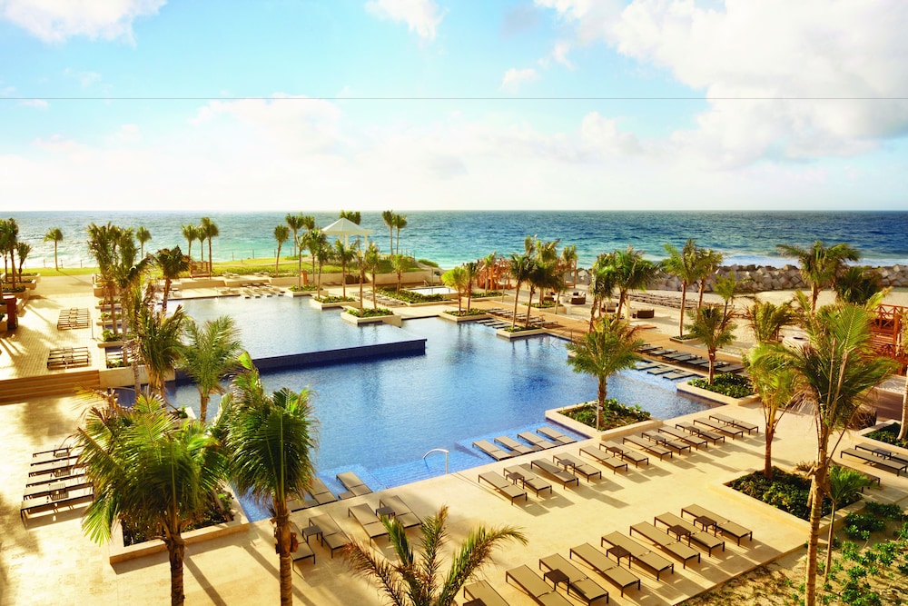 Hyatt Ziva Cancun All Inclusive — Pool in Cancun, Quintana Roo