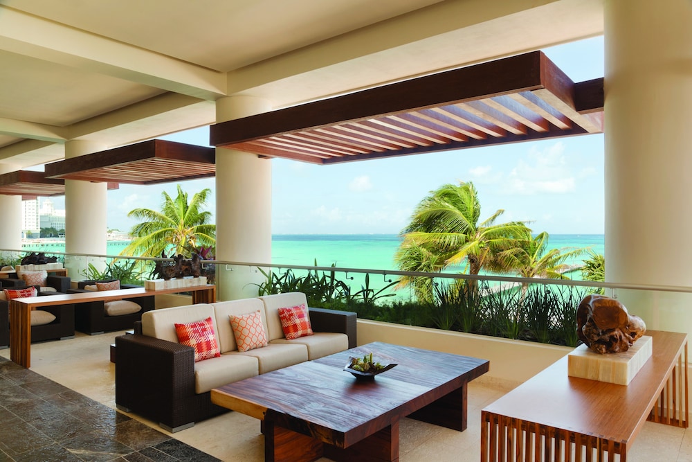 Hyatt Ziva Cancun All Inclusive — Restaurant in Cancun, Quintana Roo