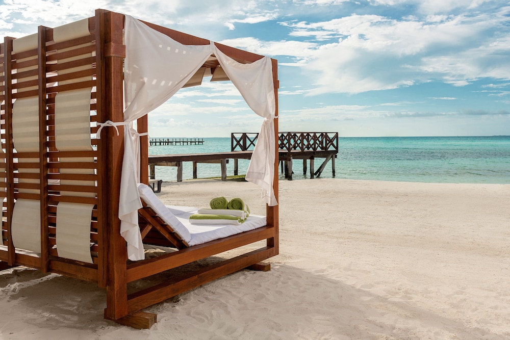Hyatt Ziva Cancun All Inclusive — Outdoor in Cancun, Quintana Roo