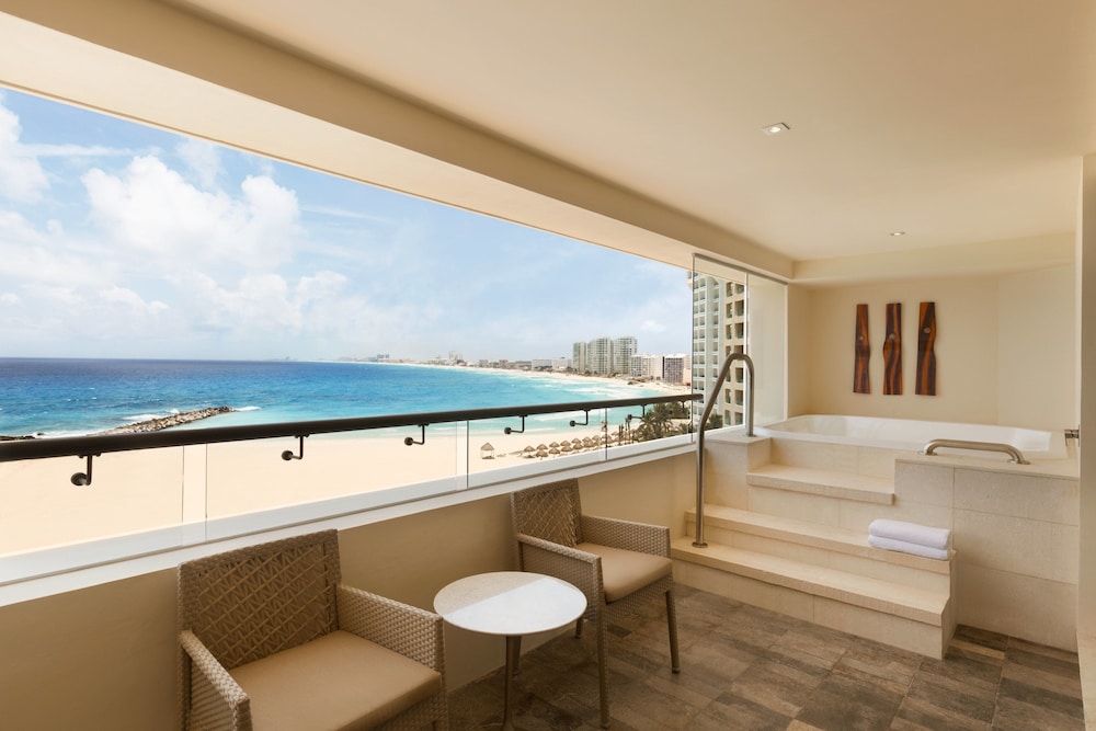 Hyatt Ziva Cancun All Inclusive — Rooms in Cancun, Quintana Roo