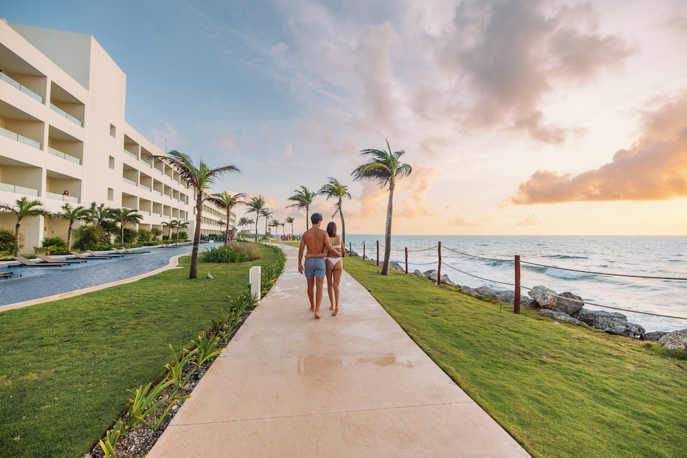 Hyatt Ziva Cancun All Inclusive — View in Cancun, Quintana Roo