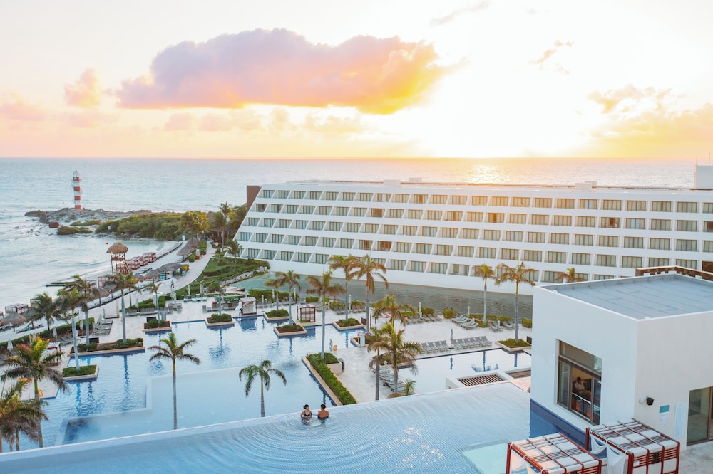 Hyatt Ziva Cancun All Inclusive — View in Cancun, Quintana Roo