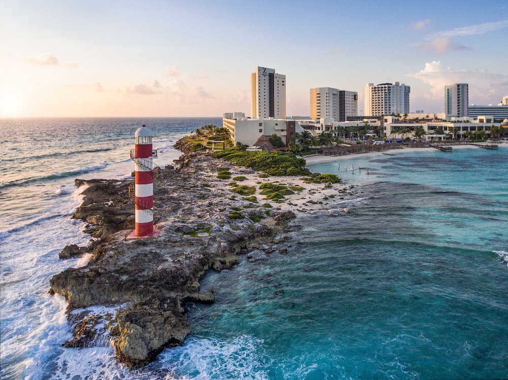 Hyatt Ziva Cancun All Inclusive — Outdoor in Cancun, Quintana Roo