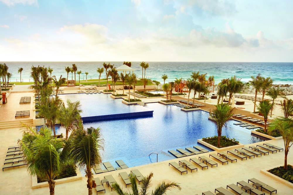 Hyatt Ziva Cancun All Inclusive — Pool in Cancun, Quintana Roo
