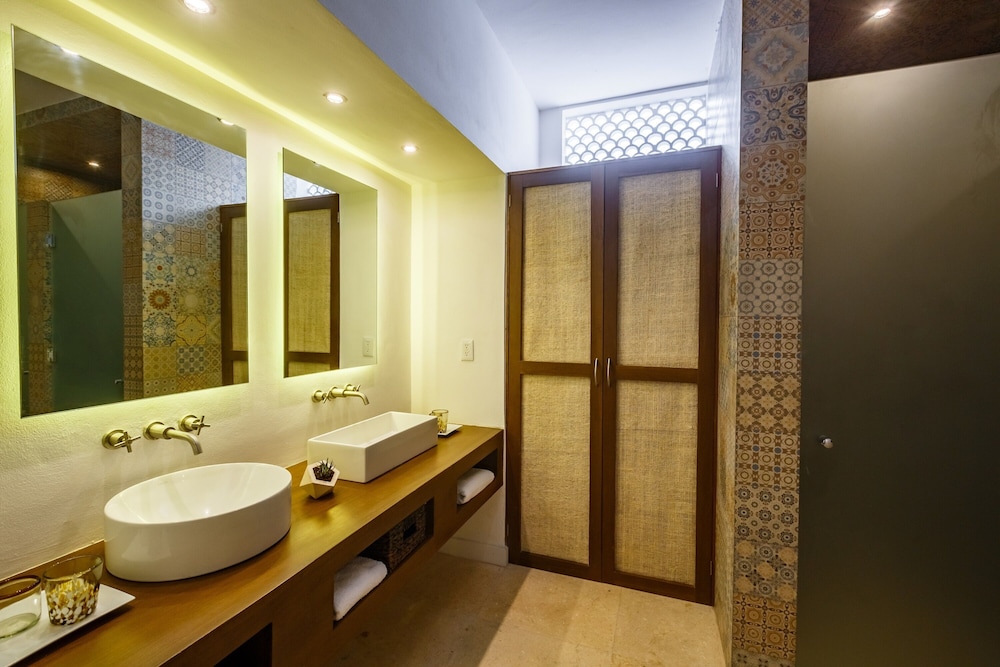 HM Playa del Carmen — Hotel rooms in Playa del Carmen, Quintana Roo