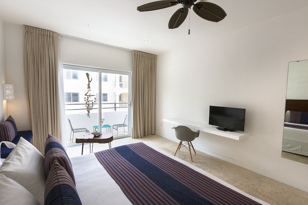 HM Playa del Carmen — Hotel rooms in Playa del Carmen, Quintana Roo